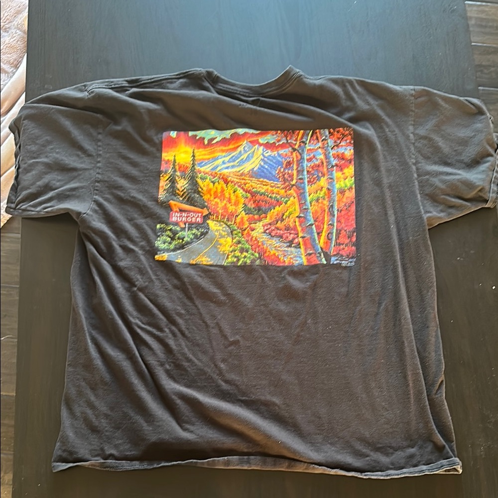 IN-N-OUT burgers T shirt